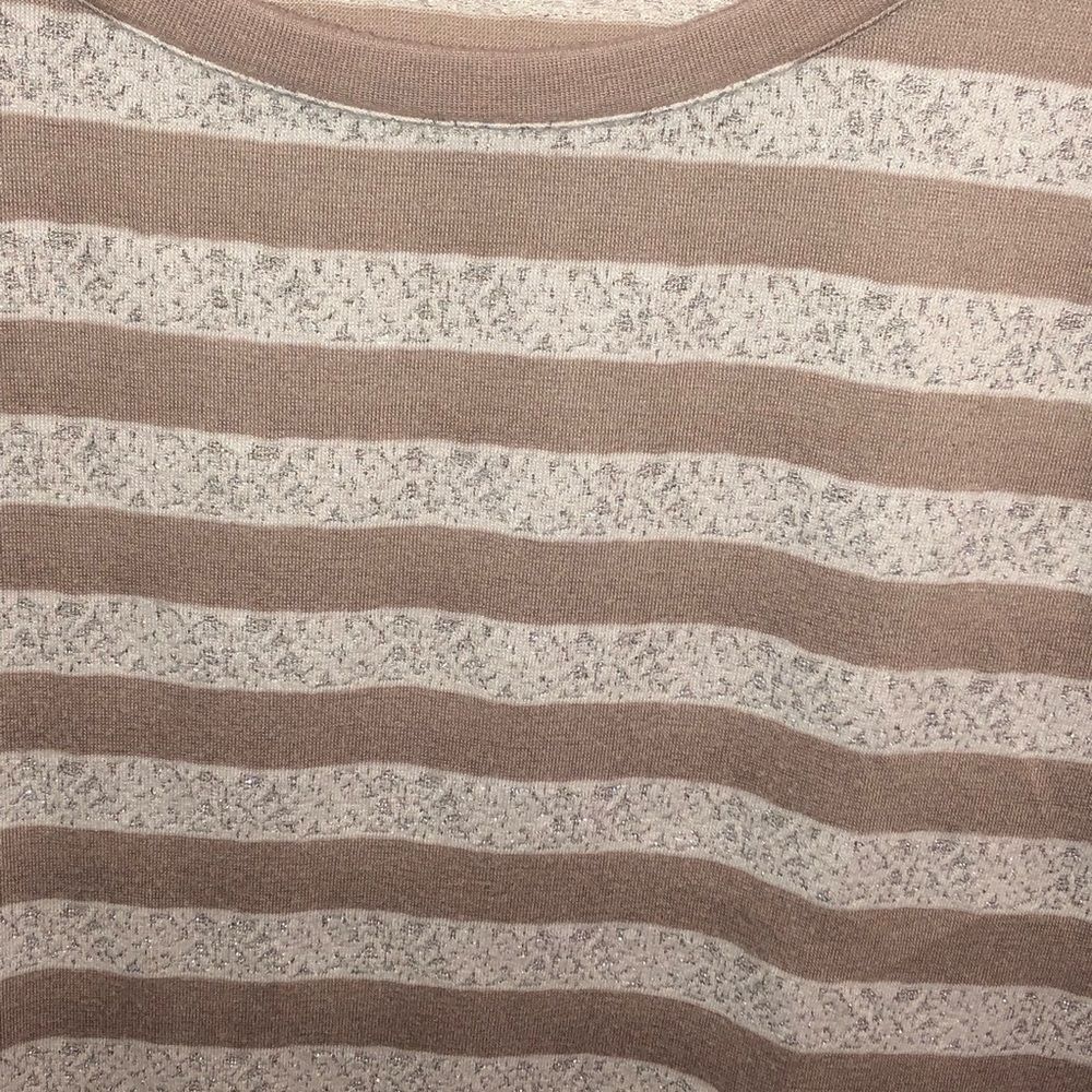 Express Woman’s Long-sleeved Tee - Picture 3 of 5